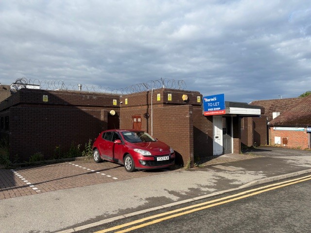 Image for Lowmoor Road - Kirkby in AshfielD - Nottinghamshire - NG17