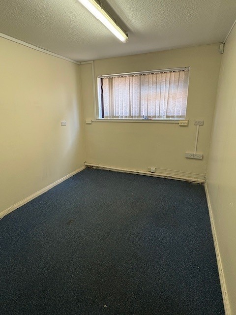 Image for Lowmoor Road - Kirkby in AshfielD - Nottinghamshire - NG17