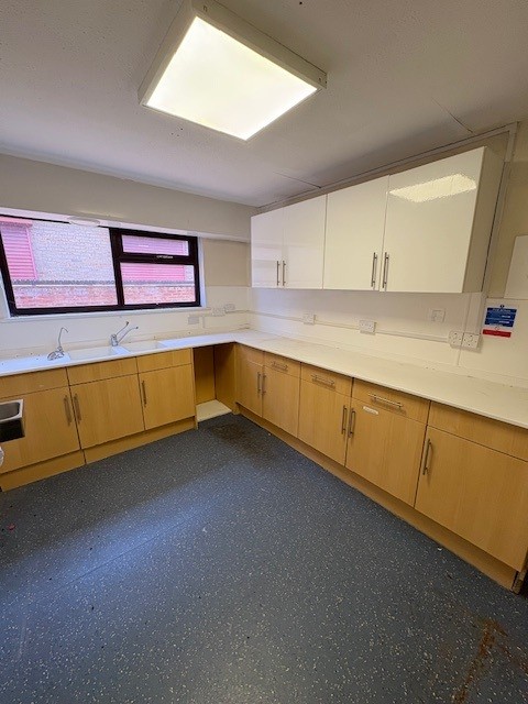 Image for Lowmoor Road - Kirkby in AshfielD - Nottinghamshire - NG17