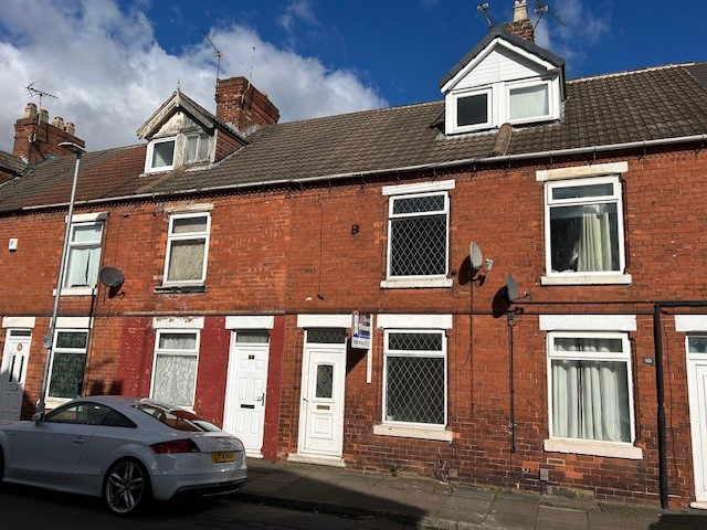 View full details for York Street - Sutton In Ashfield - Nottinghamshire - NG17