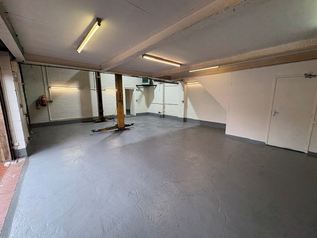 Image for Anvil Garage - Mansfield - Nottinghamshire - NG18