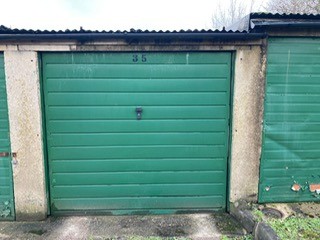 View full details for Garage 35, Carter Lane - Mansfield - Nottinghamshire - NG18